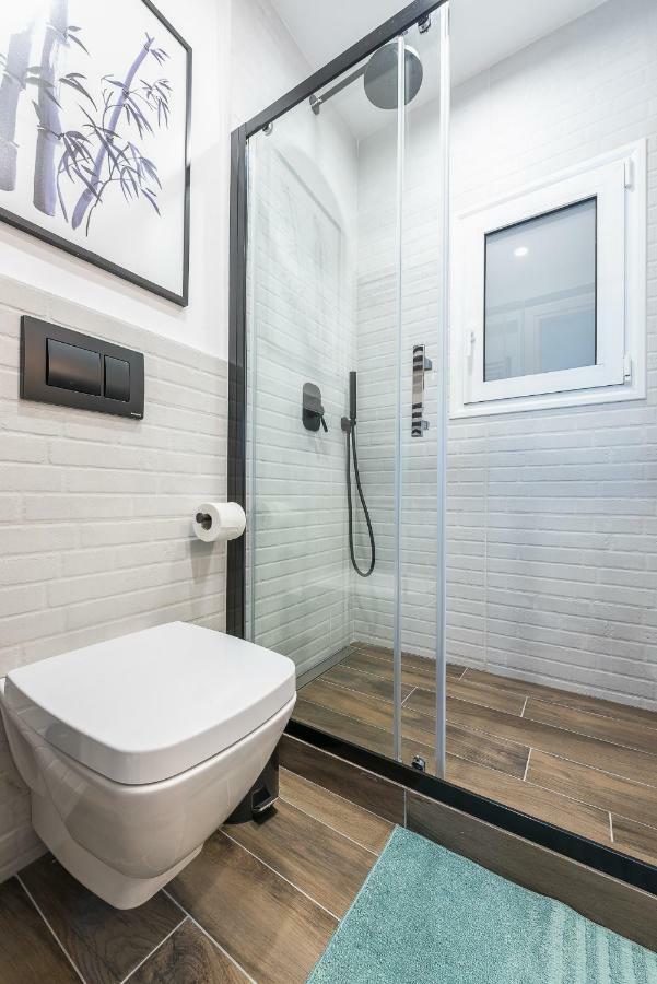 "Sunbow Olive"- Boutique Apartment In Dowtown أثينا المظهر الخارجي الصورة